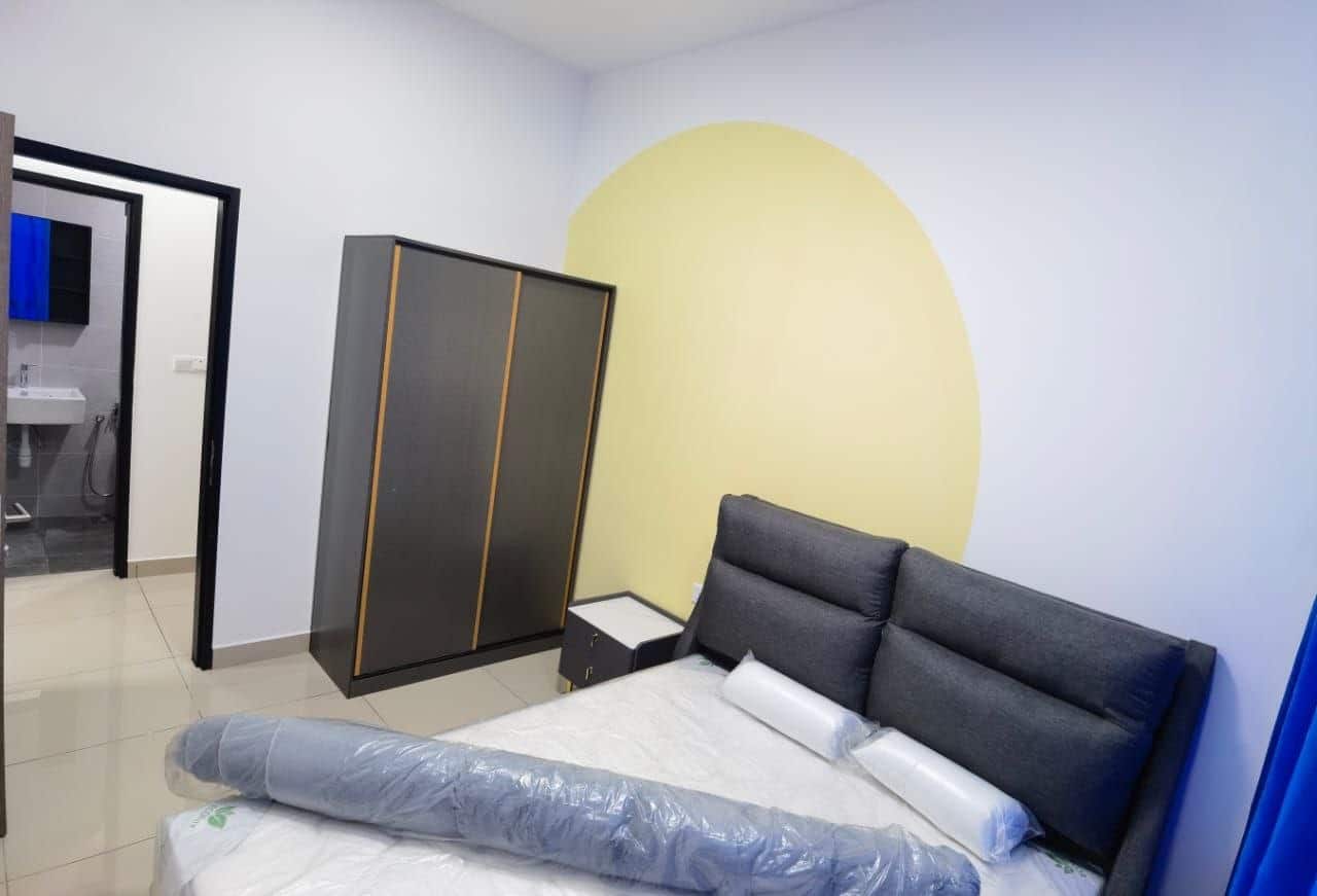 FOR RENT 

Twin Tower residence 
Floor: 11
Bedroom… 6