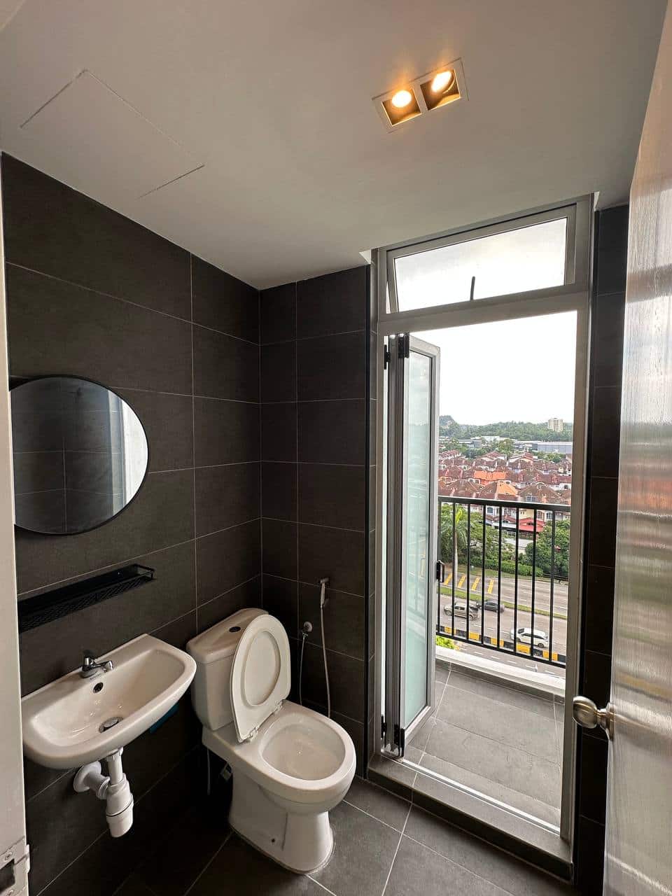 Price drop❗️❗️❗️
Seri Alam Midas for rent🔥🔥🔥

📌Fac… 8