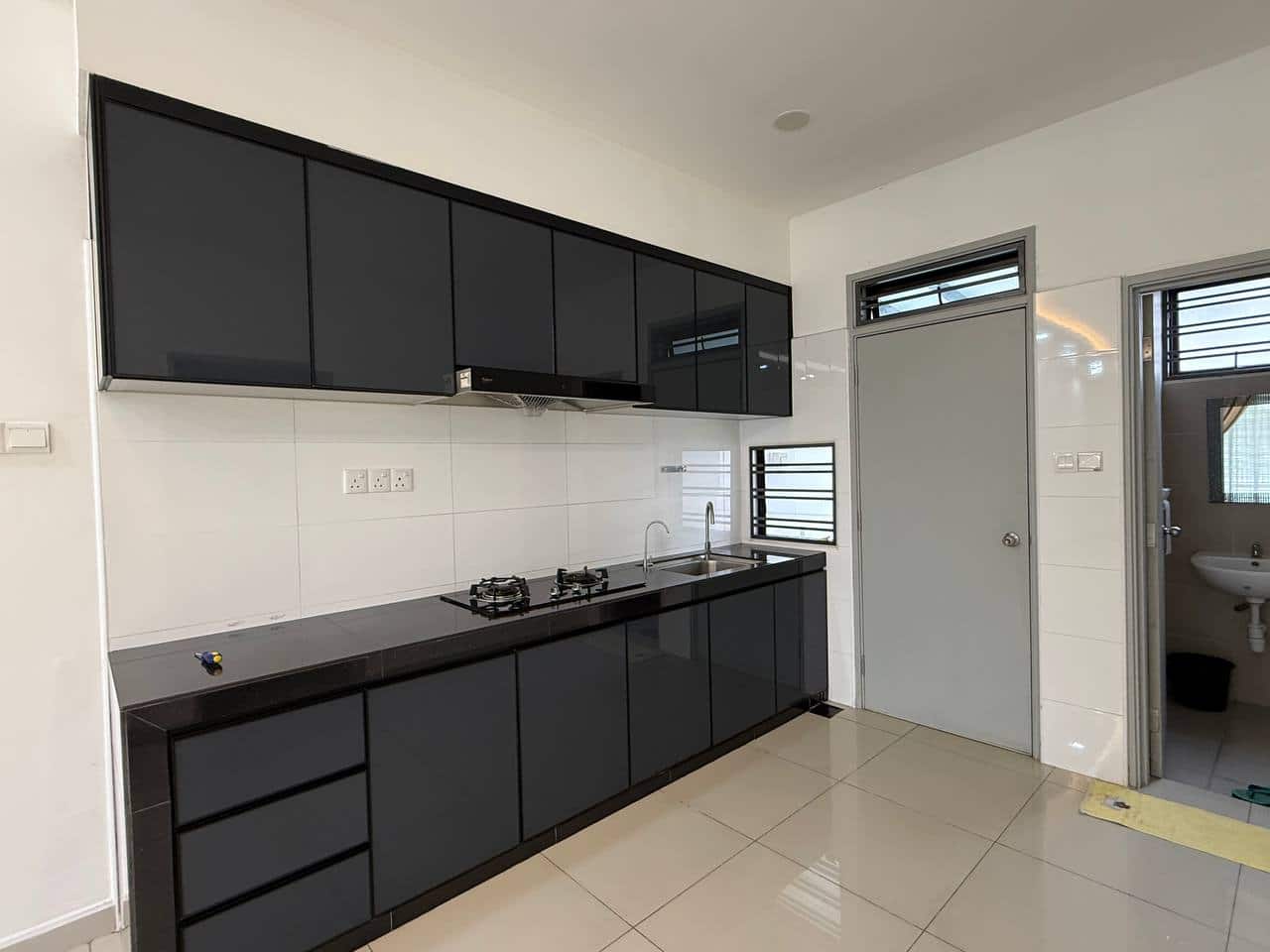 *Price Drop*
For rent

Bandar Dato Onn @Perjiranan… 4