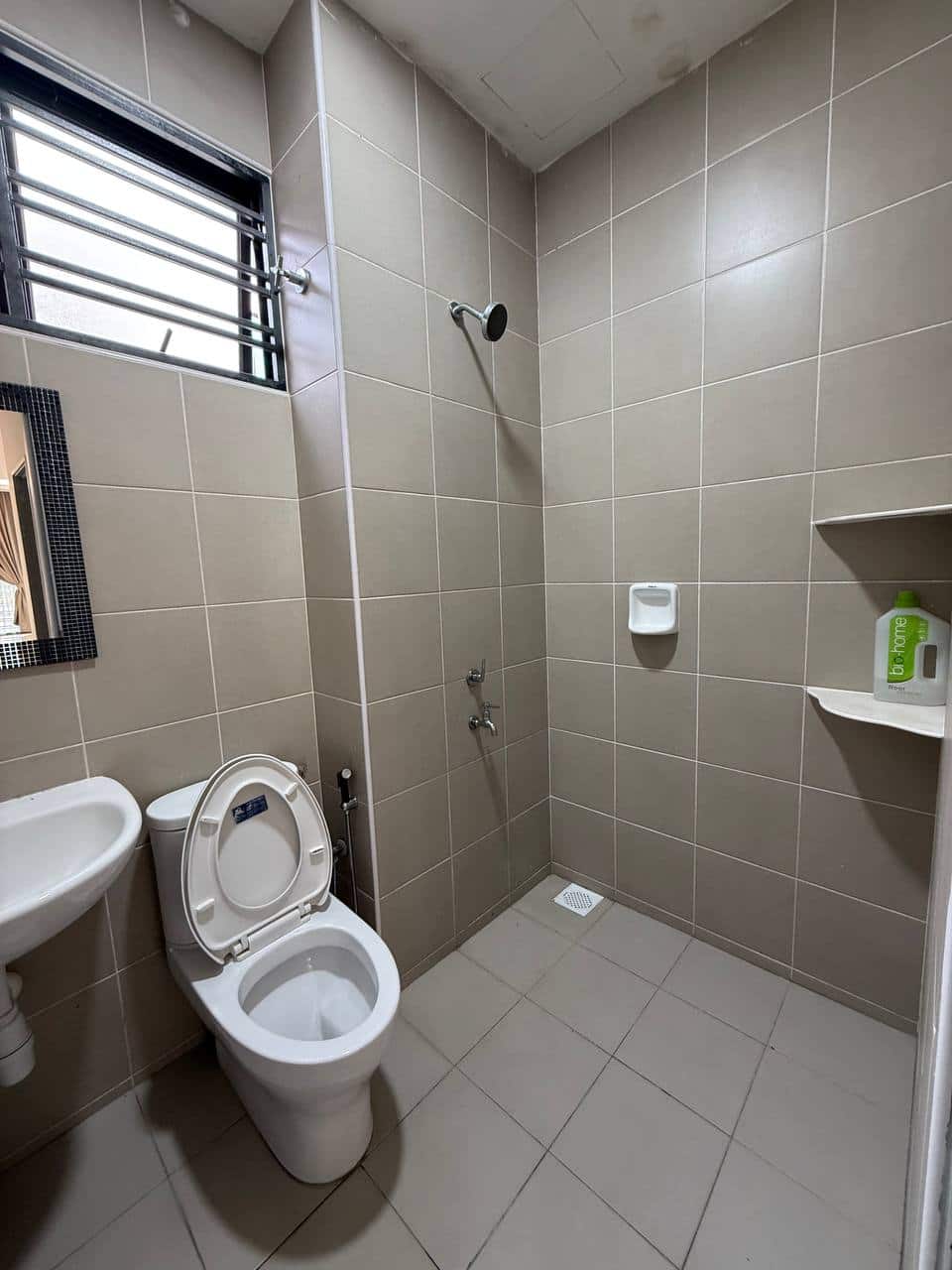 *Price Drop*
For rent

Bandar Dato Onn @Perjiranan… 6
