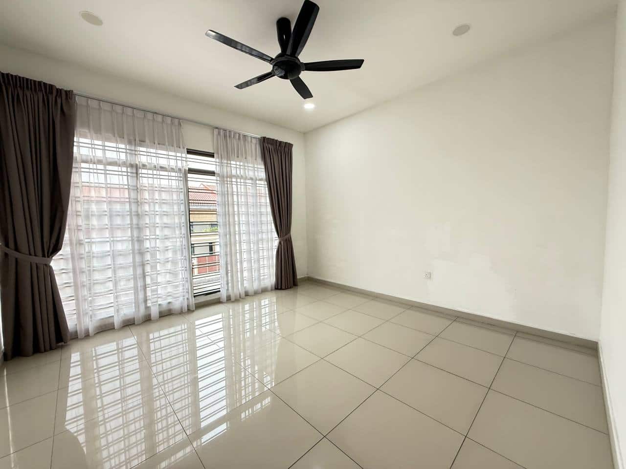 *Price Drop*
For rent

Bandar Dato Onn @Perjiranan… 10