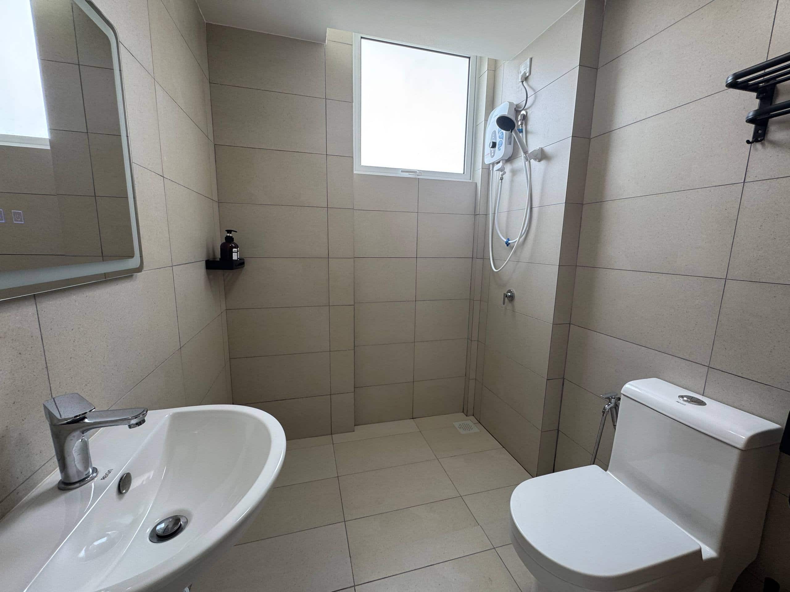 *For Rent*

MBW Bay-Florian Residence
Vista Tiara … 9
