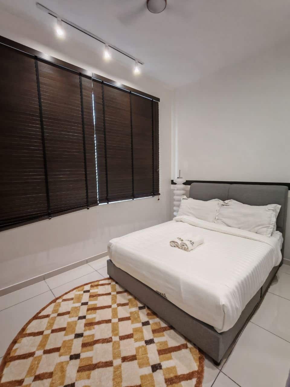 *For Rent* (WJ1205)

📍Space Residency, Town Area 
… 6