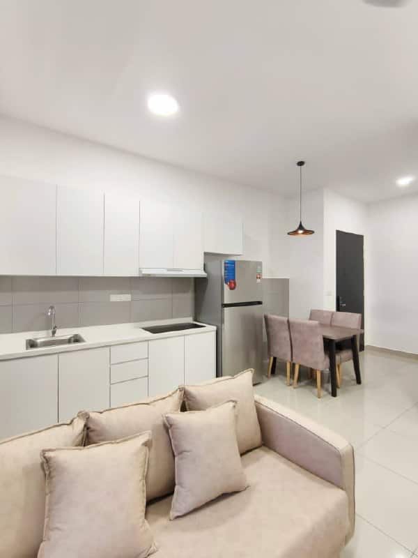 ‼️ JB TOWN FOR RENT ‼️
坡底市区走路到关卡的全新两房公寓 😍
CIQ Area… 7