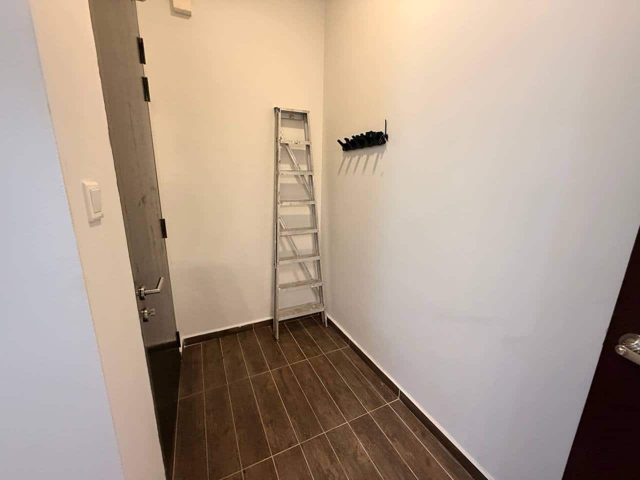 For Rent （JQ8572） 
Amberside Country Garden
 📍Dang… 1