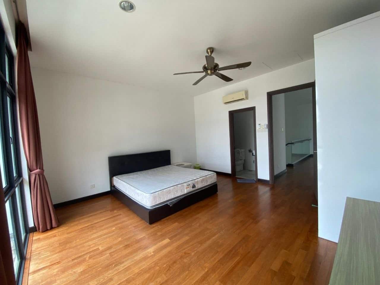 FOR SALE & RENT

Straits View Residence @ Permas J… 2