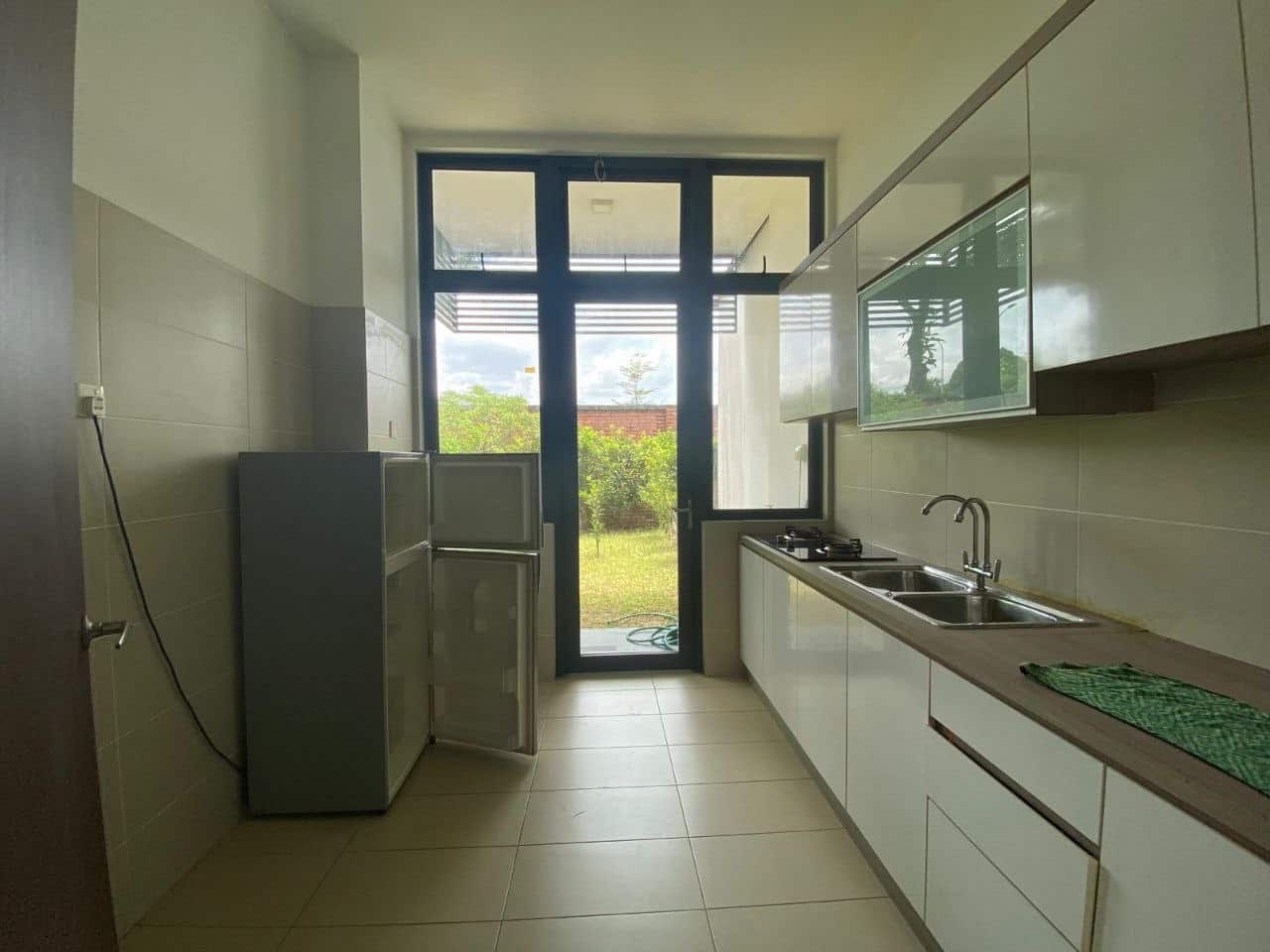 FOR SALE & RENT

Straits View Residence @ Permas J… 3