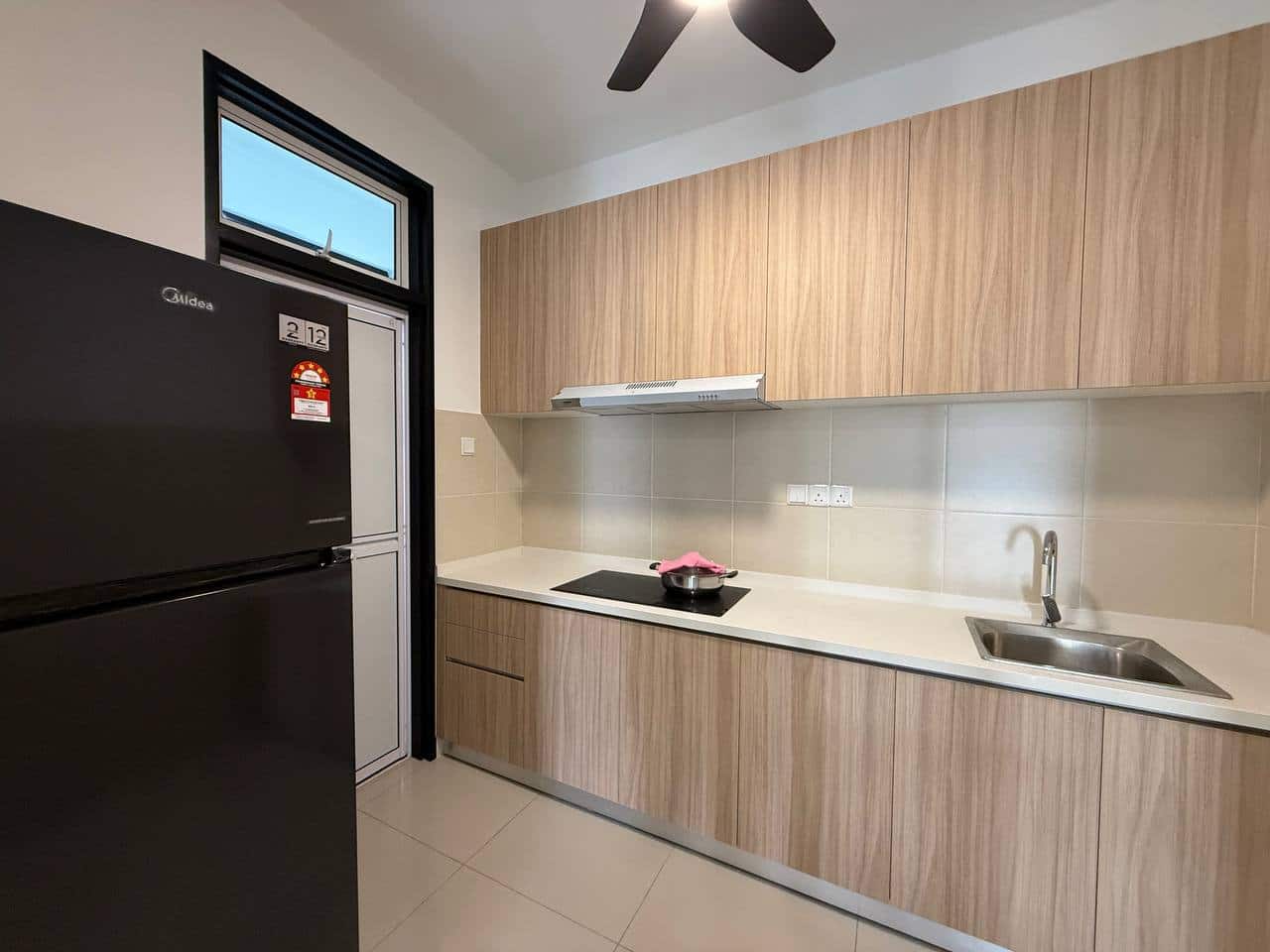 For rent

📍Trellis Residence

- Block B
- ⁠high fl… 4