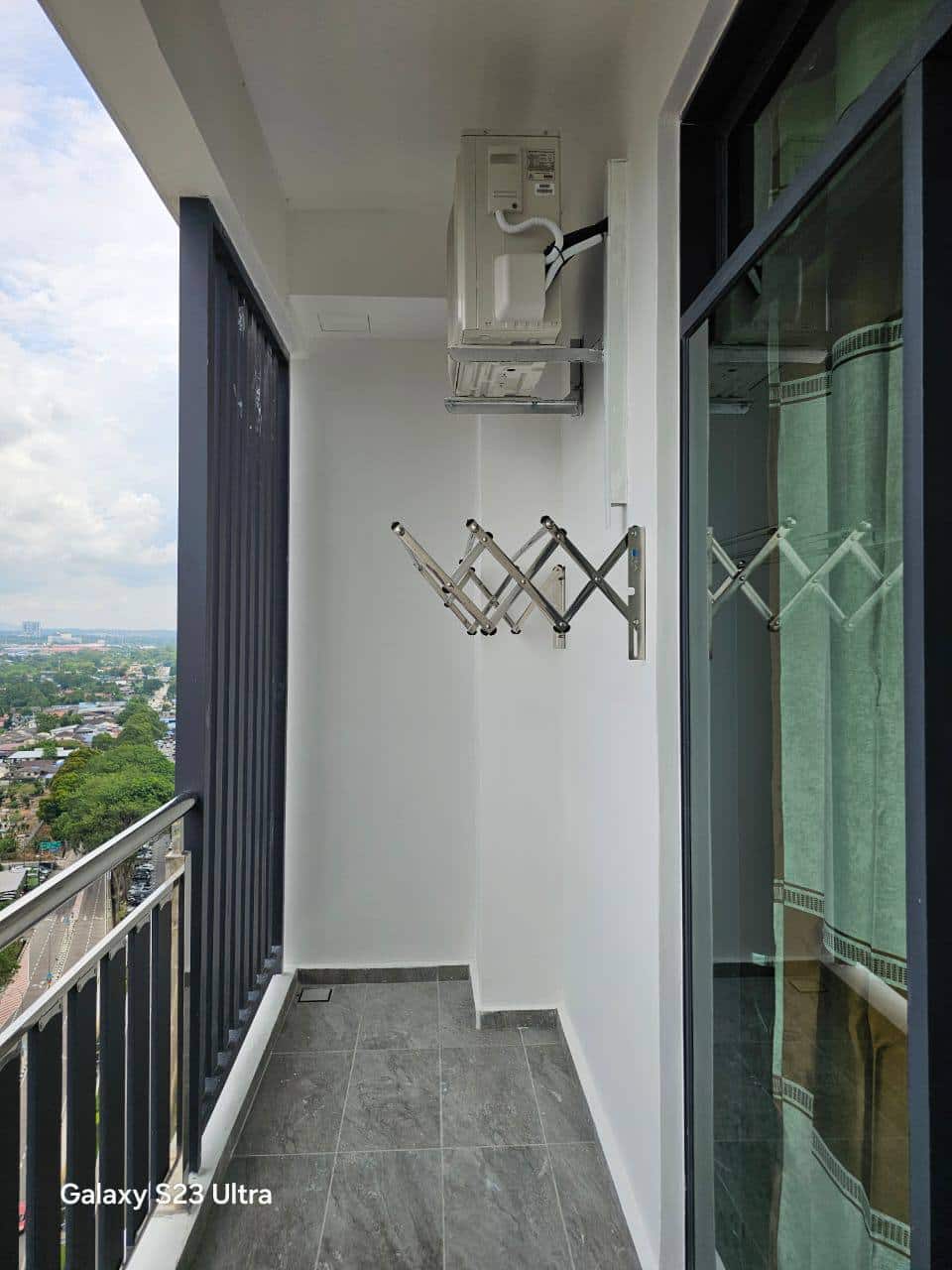 🏡 FOR RENT (LL8062)

📍Tri Tower  | City View | Roo… 9