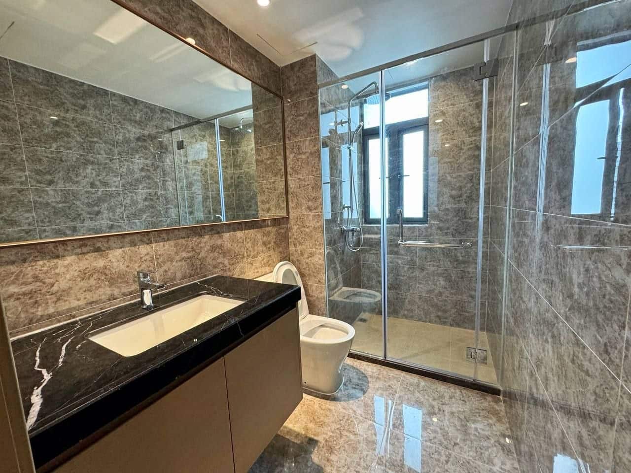 *💥For Rent💥* *Price Drop*‼️

📍*Princess Cove Phase… 1