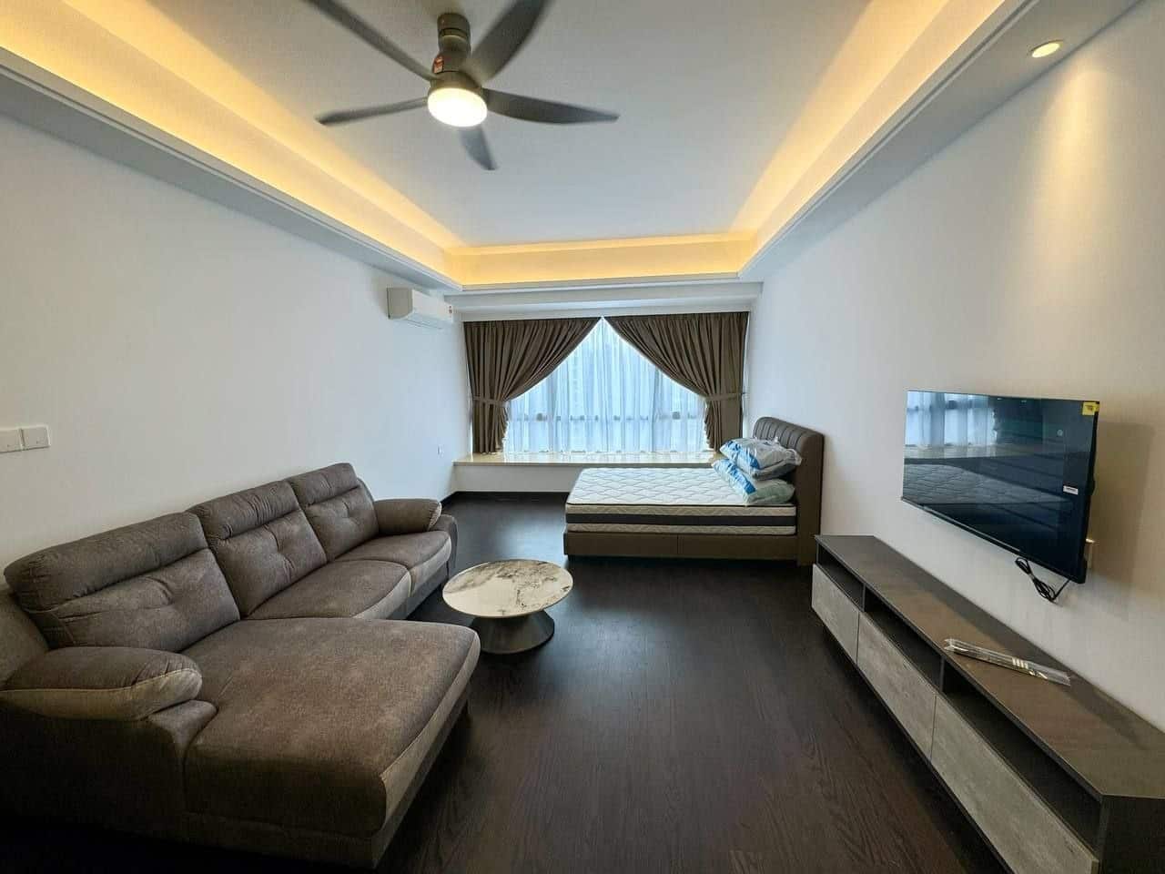 *💥For Rent💥* *Price Drop*‼️

📍*Princess Cove Phase… 4