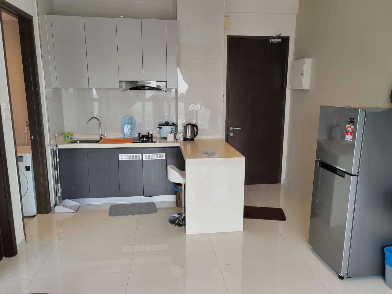 For Rent (CT1719)

Amberside @ country garden CIQ
… 4