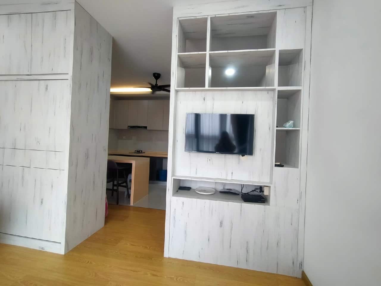 For Rent (CT1719)

Amberside @ country garden CIQ
… 6