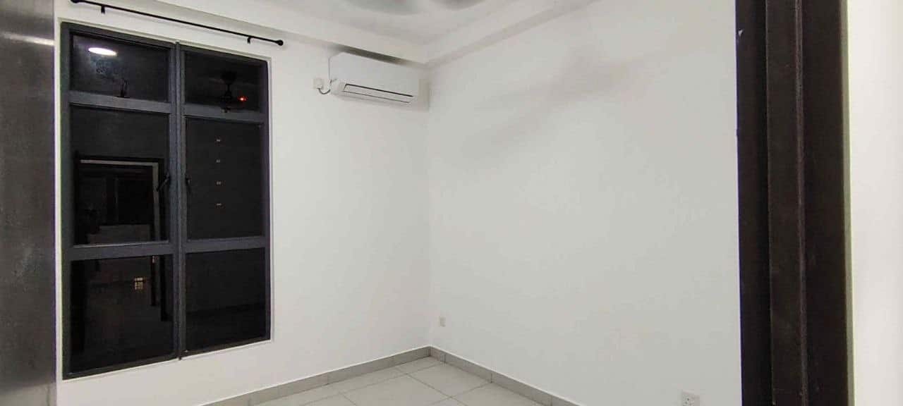 Nusa Idaman 全新公寓出售！有2个停车位🚘

For Rent (JC4319)
Idam… 4