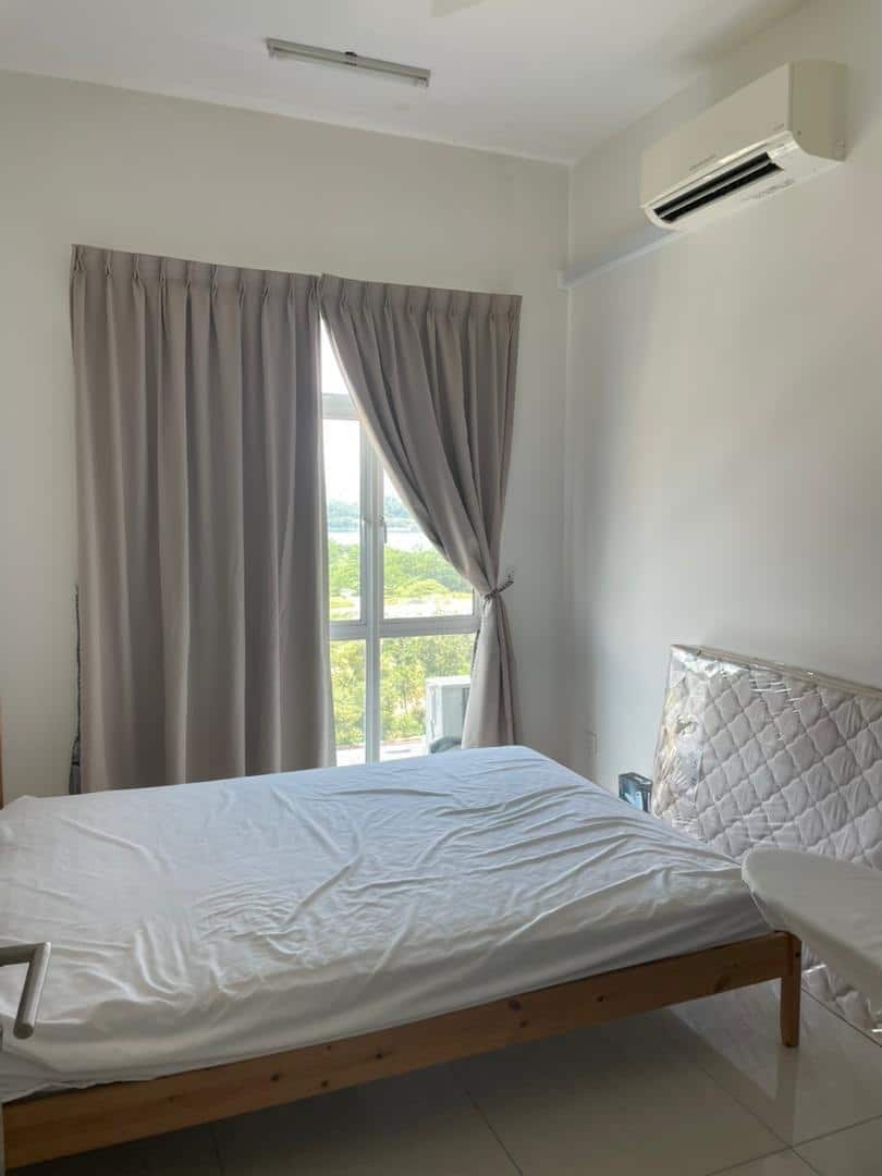 🌟 Walking Distance to CIQ | For Sale 🌟

🏡 Skysuite… 3