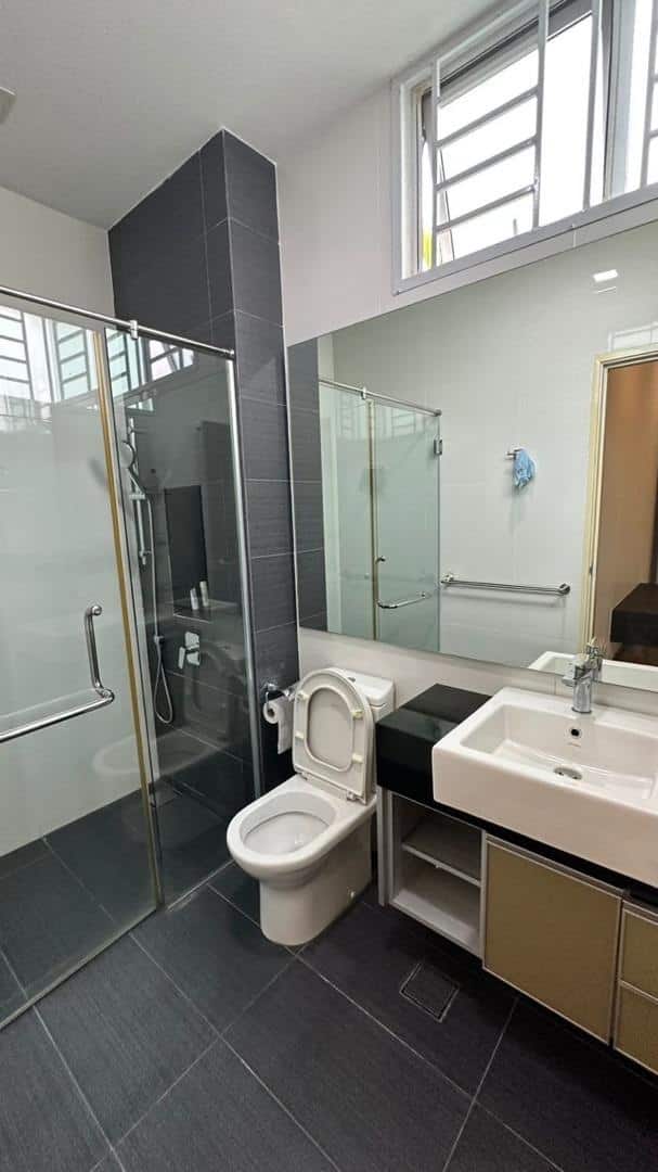 For rent 🔥
adjust rental

Isola Villa Senibong Cov… 10