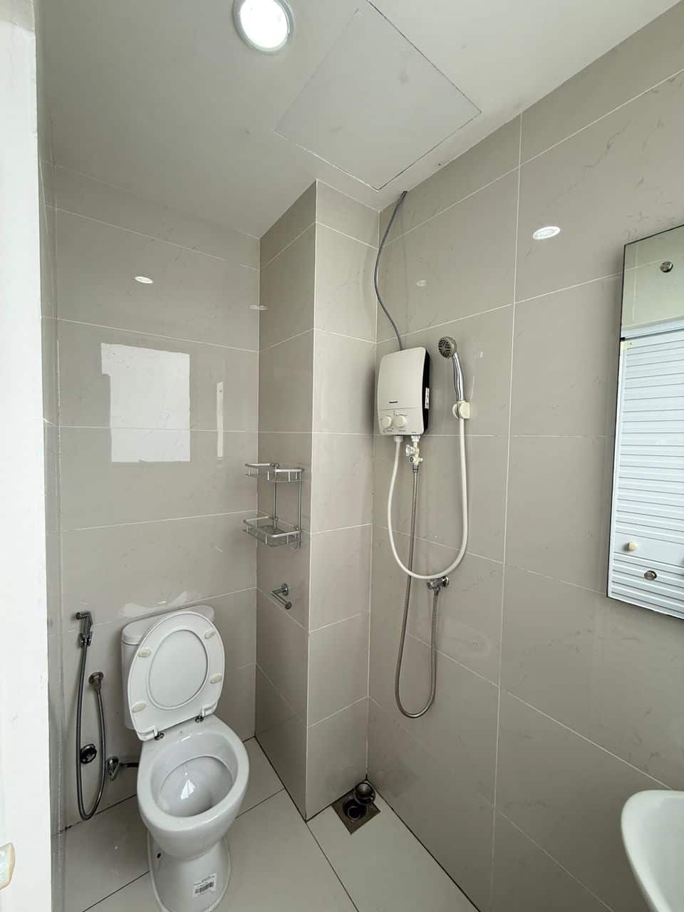 For Rent (MC8445)

🏢 Country Garden Danga Bay – Ki… 5