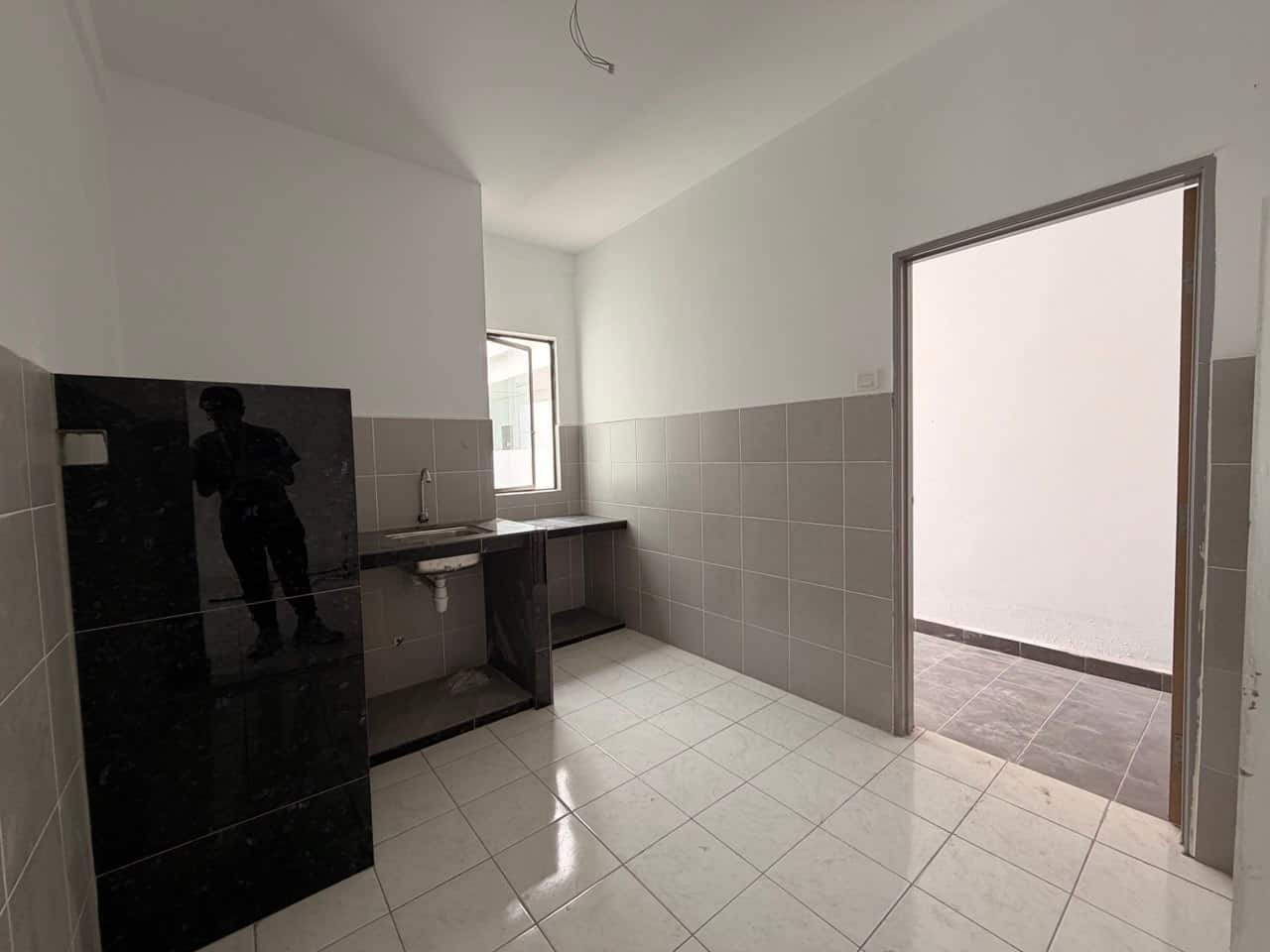 For Rent (MC8445)

📍 PR1MA Larkin Indah @ Larkin, … 9
