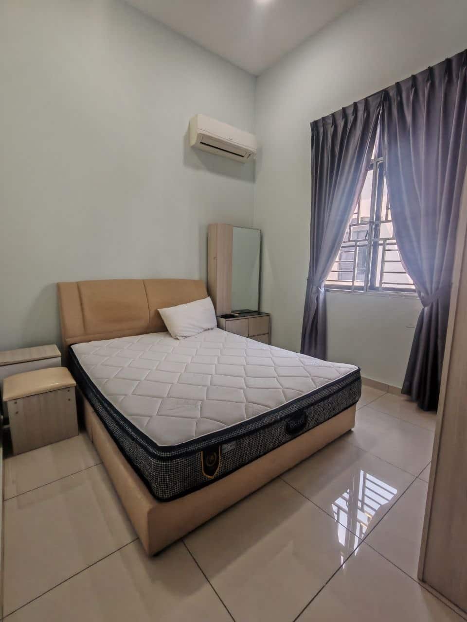For Rent (UC1893)

26th Avenue @ Taman Bukit Indah… 7
