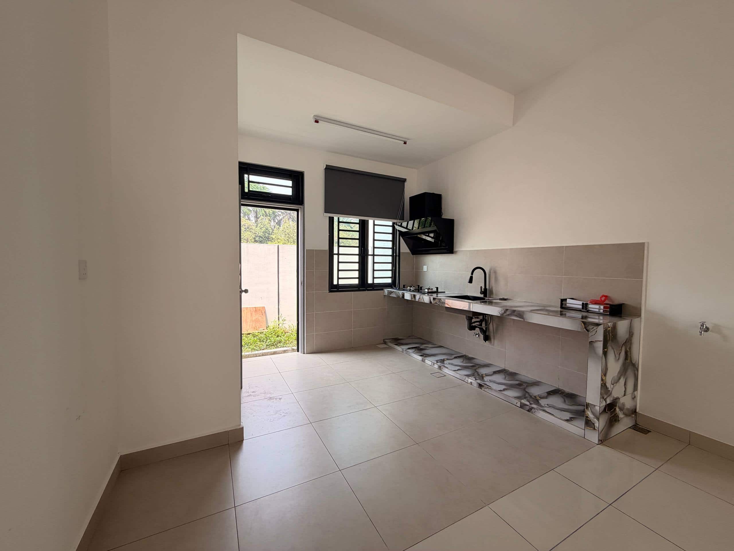 For Rent (MC8445)

📍 Jalan Palma Buluh 12 @ Desa P… 2