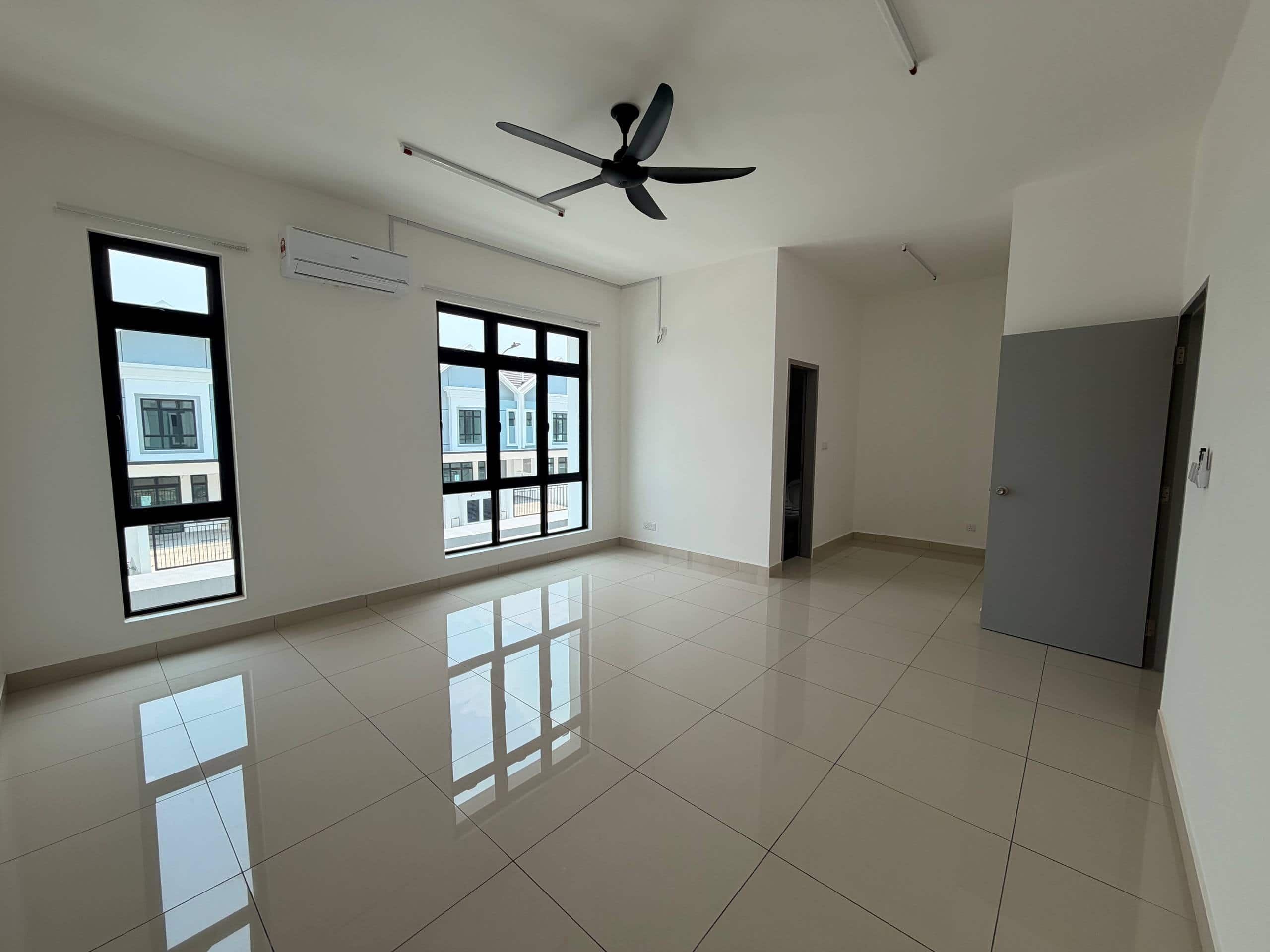 For Rent (MC8445)

📍 Jalan Palma Buluh 12 @ Desa P… 7