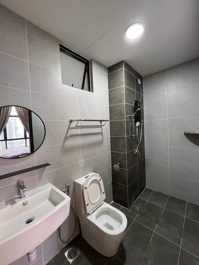 FOR RENT (EE3618) 

Property Address / Area : Twin… 7