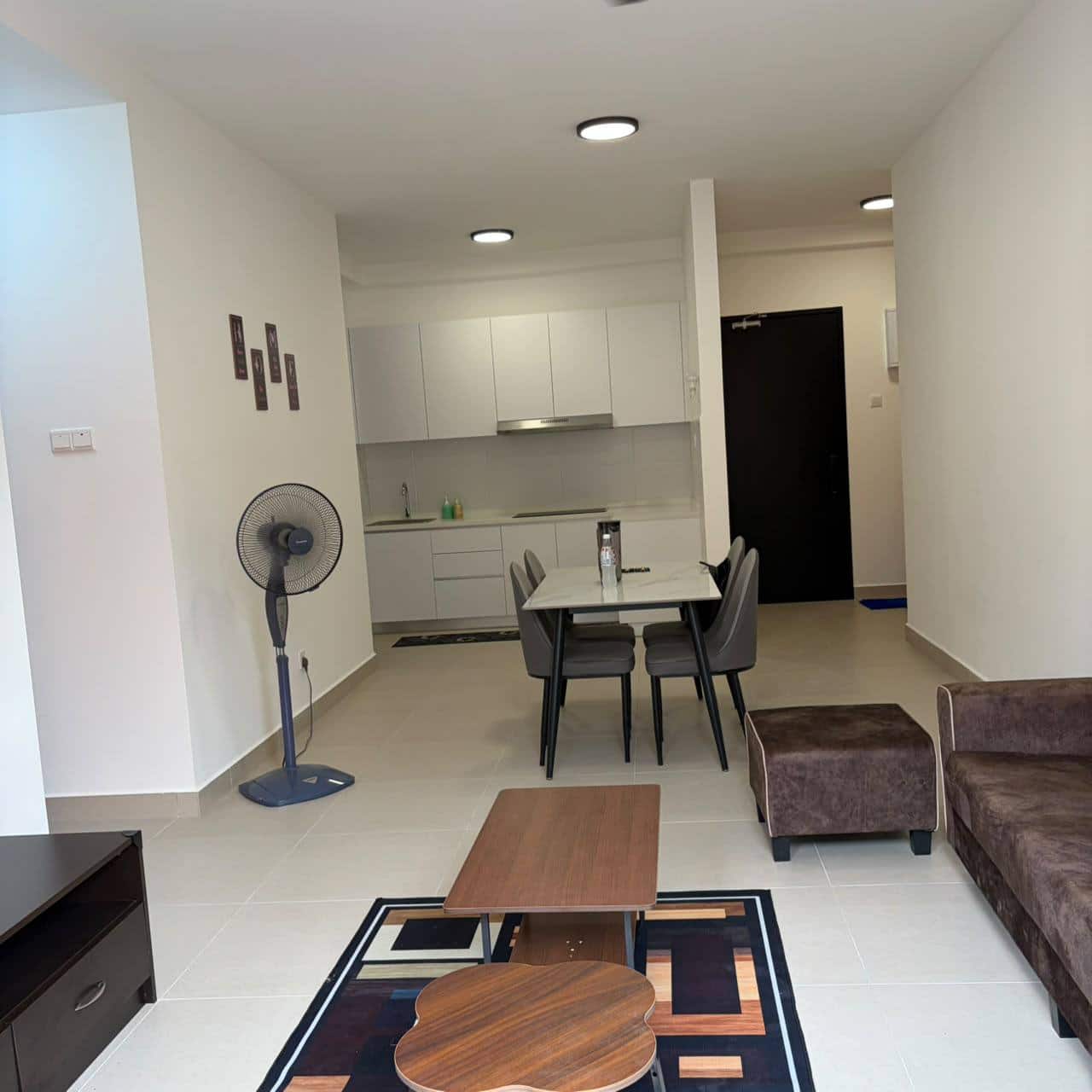 FOR RENT | PANDAN HEIGHTS

Brand New Unit | Low Fl… 4
