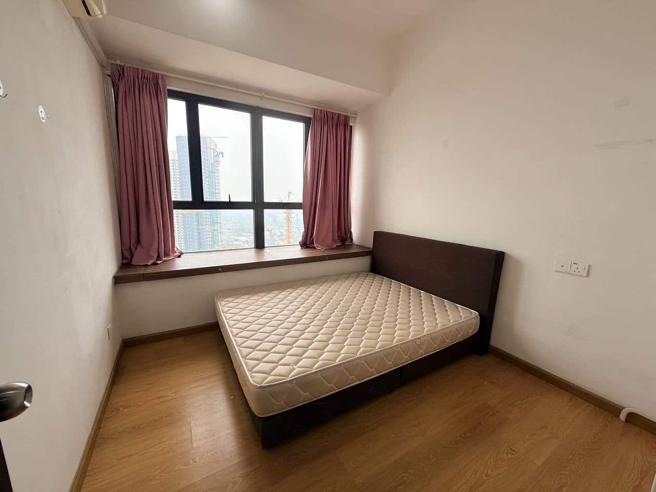 For Rent （JQ8572）

Royal Strand Country Garden 
📍D… 3
