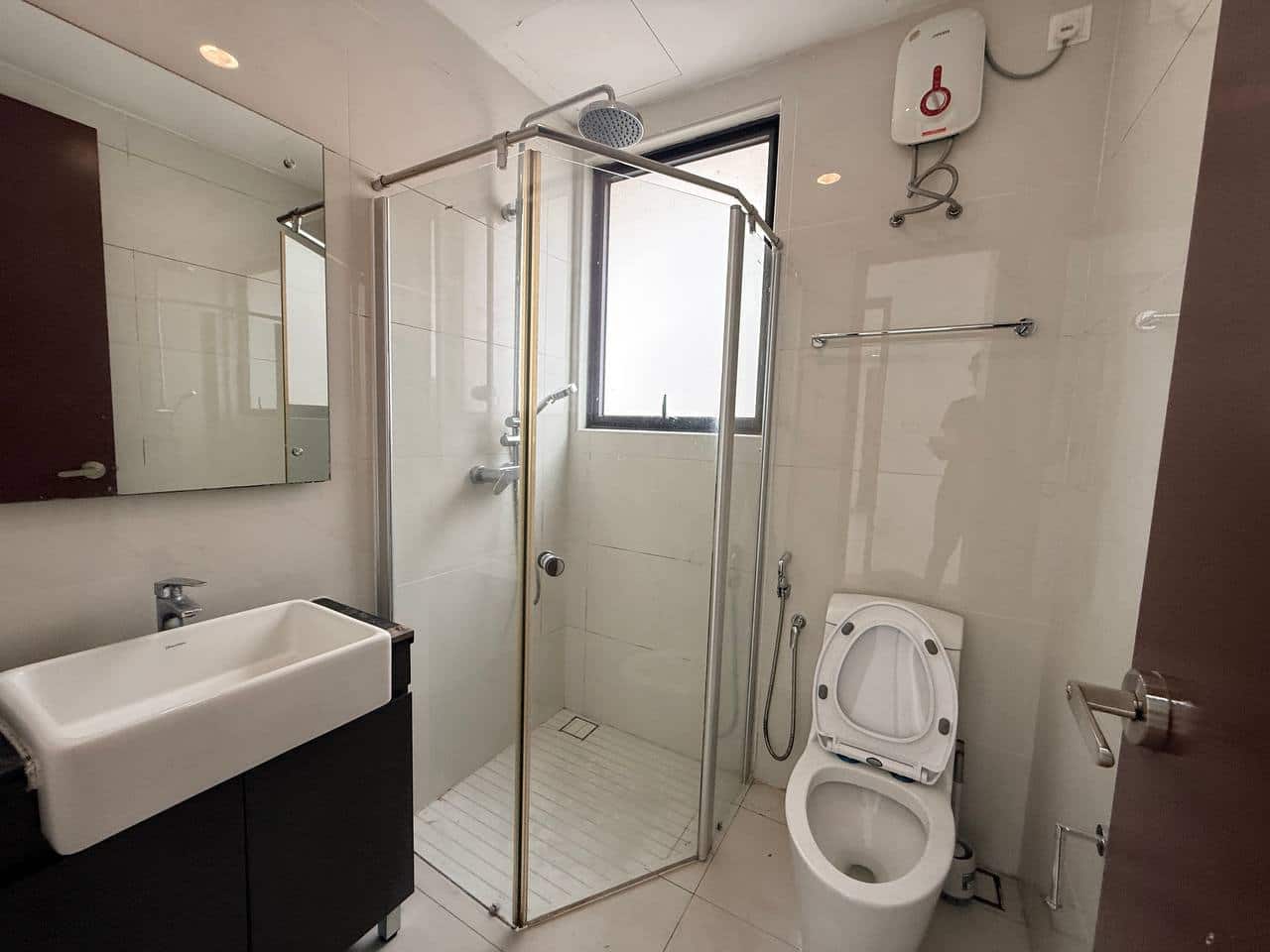 For Rent （JQ8572）

Royal Strand Country Garden 
📍D… 4