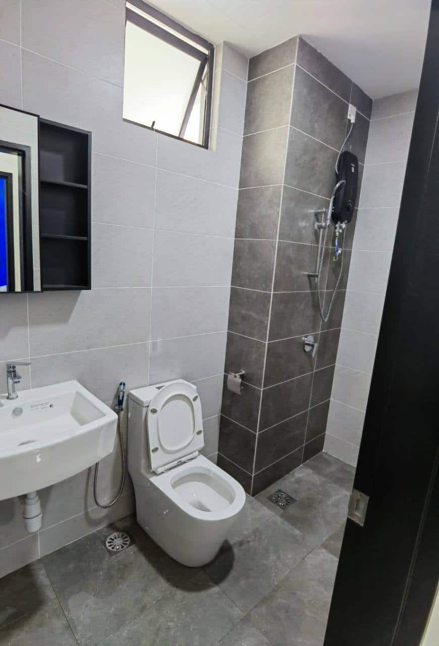 For Rent｜Twin Tower @ Johor Bahru

▪️ 2 Bedrooms
▪… 5