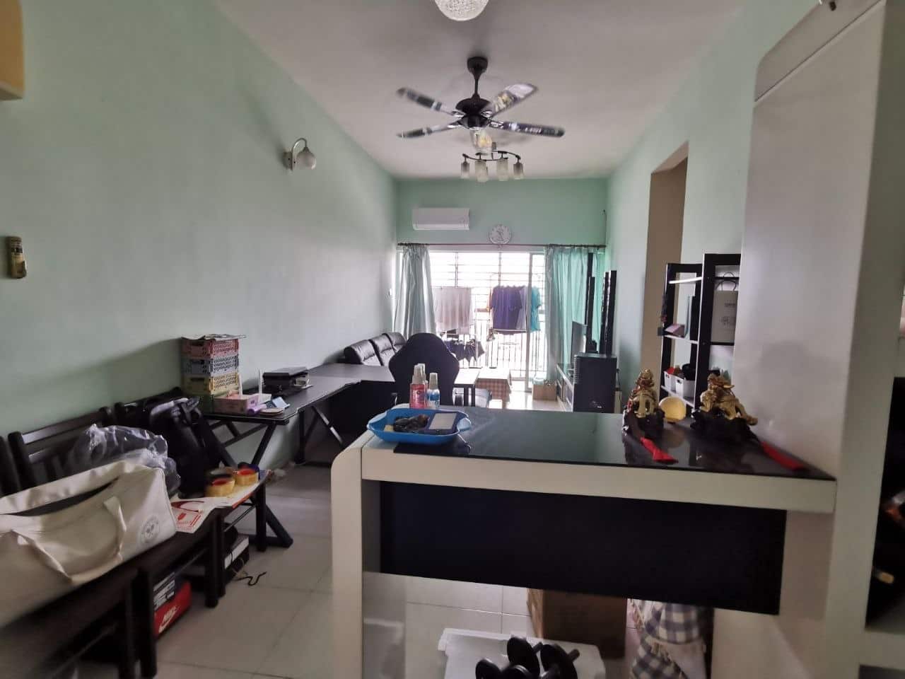 For Rent 🏠

📍 Project: SuriaMas Suites
🏢 Block C

… 2