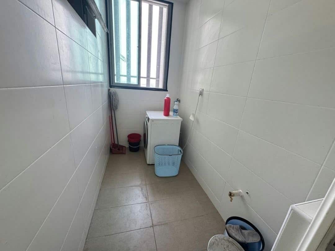 🏩🏩 𝐇𝐚𝐯𝐨𝐧𝐚 𝐀𝐮𝐬𝐭𝐢𝐧 
Tebrau / Mount Austin 豪华公寓出租... … 7