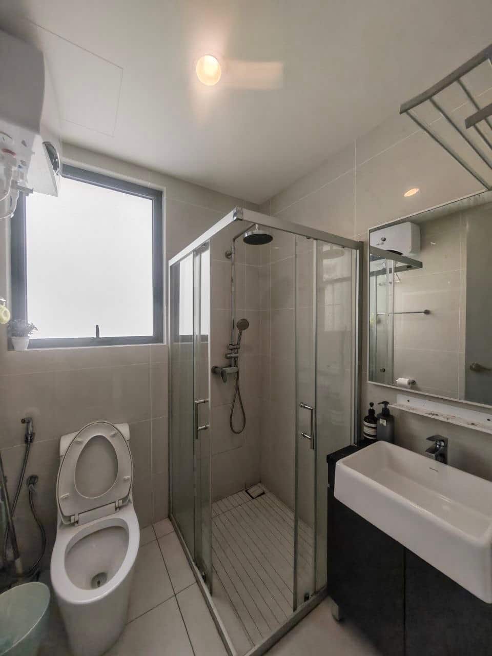 For Rent WTL 

Lovell Country Garden Danga Bay
Hig… 11