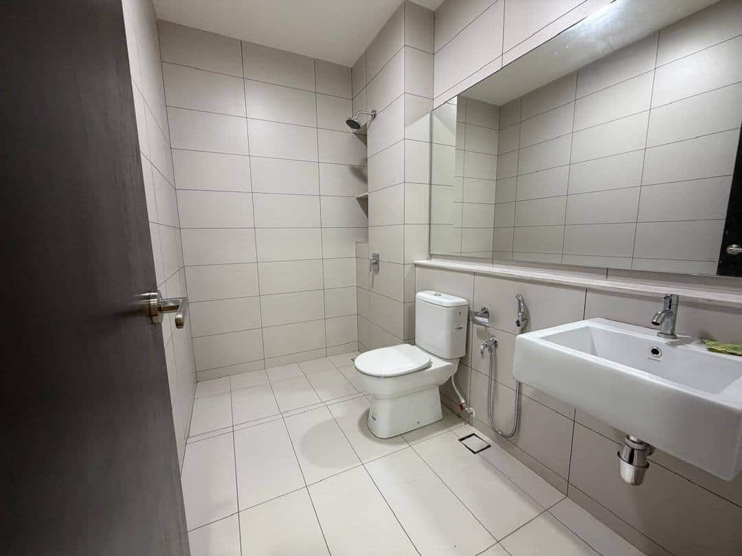 FOR RENT 🏡 Waterway Residence, Senibong Cove

Phas… 7