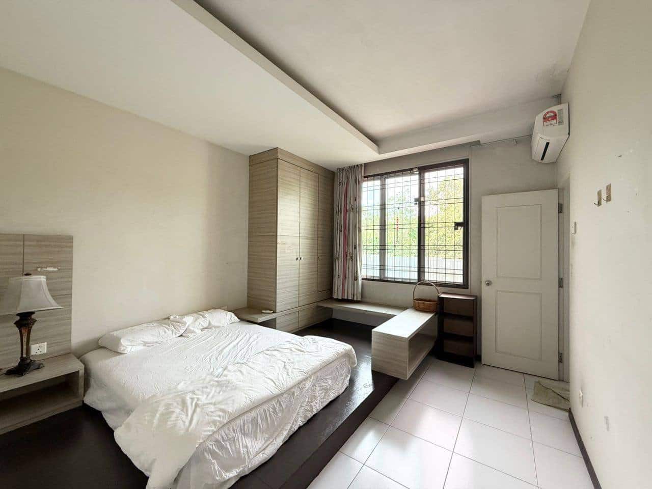 Drop Price‼️
For Sale /Rent (AH7799)
Impian Emas 
… 4