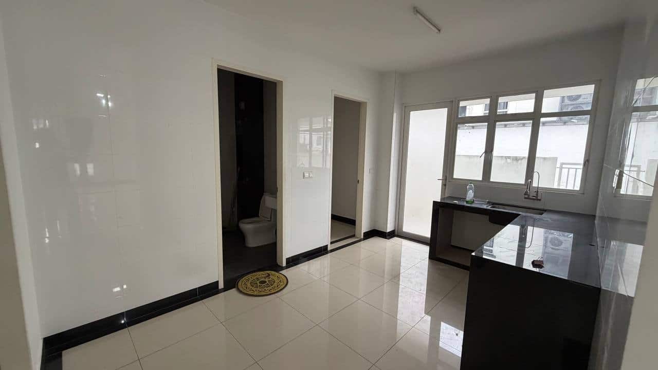 For Rent
Area : Jalan Setia Tropika 10/x @ Setia T… 5