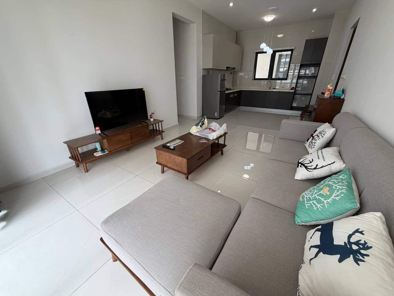 FOR Rent (ML0255)

 Bay Point Country Garden Danga… 5