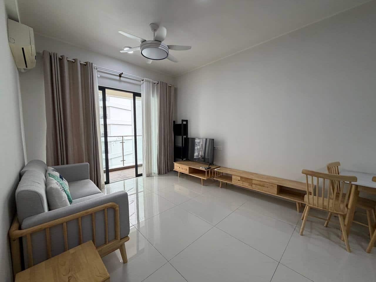 For Rent (ML0255)

Amberside Country Garden Danga … 1