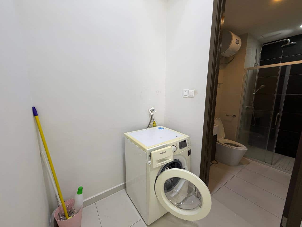 For Rent (ML0255)

Amberside Country Garden Danga … 9