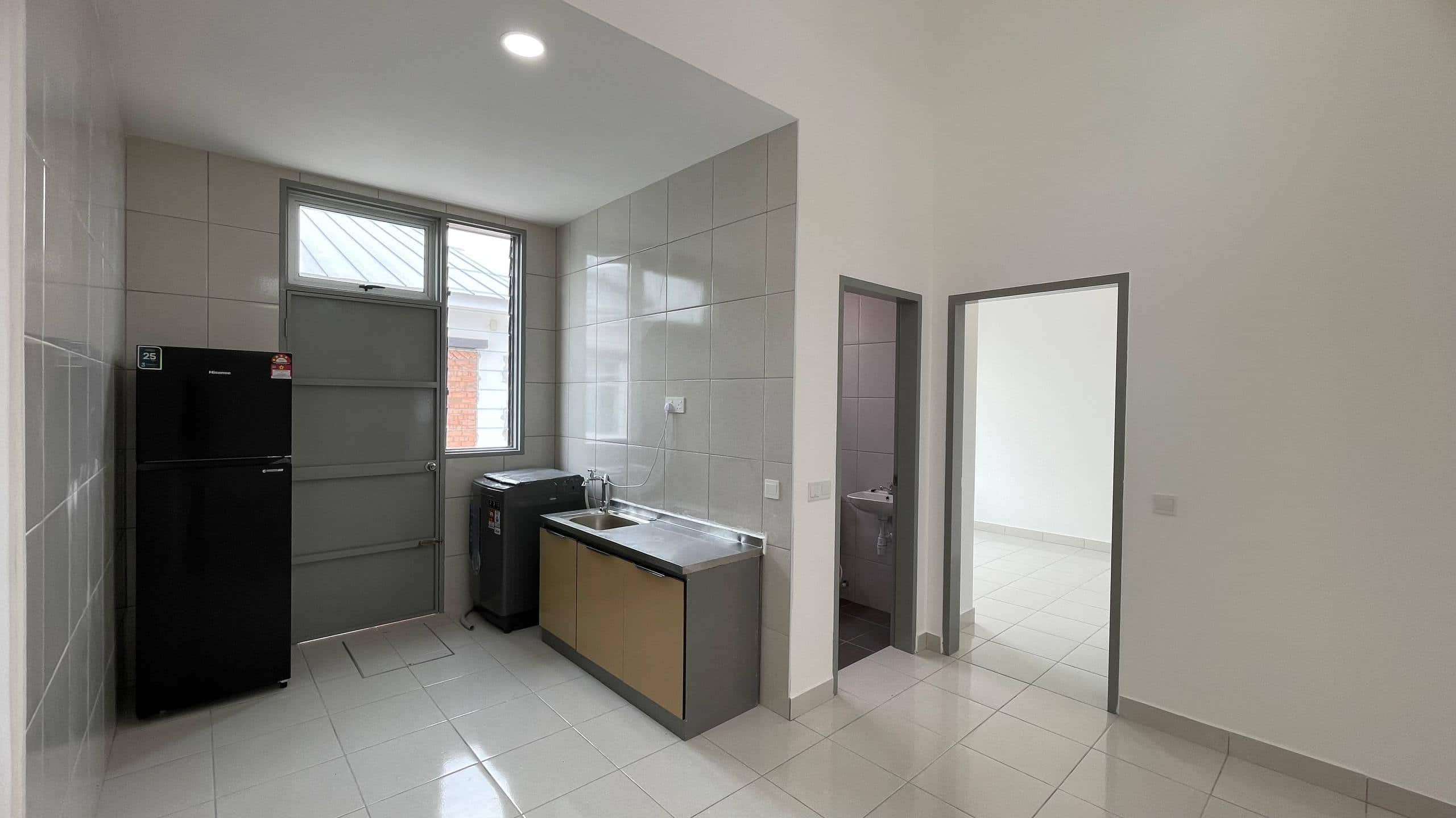 For Rent (EP4858)

Brand New Single Storey Corner … 8