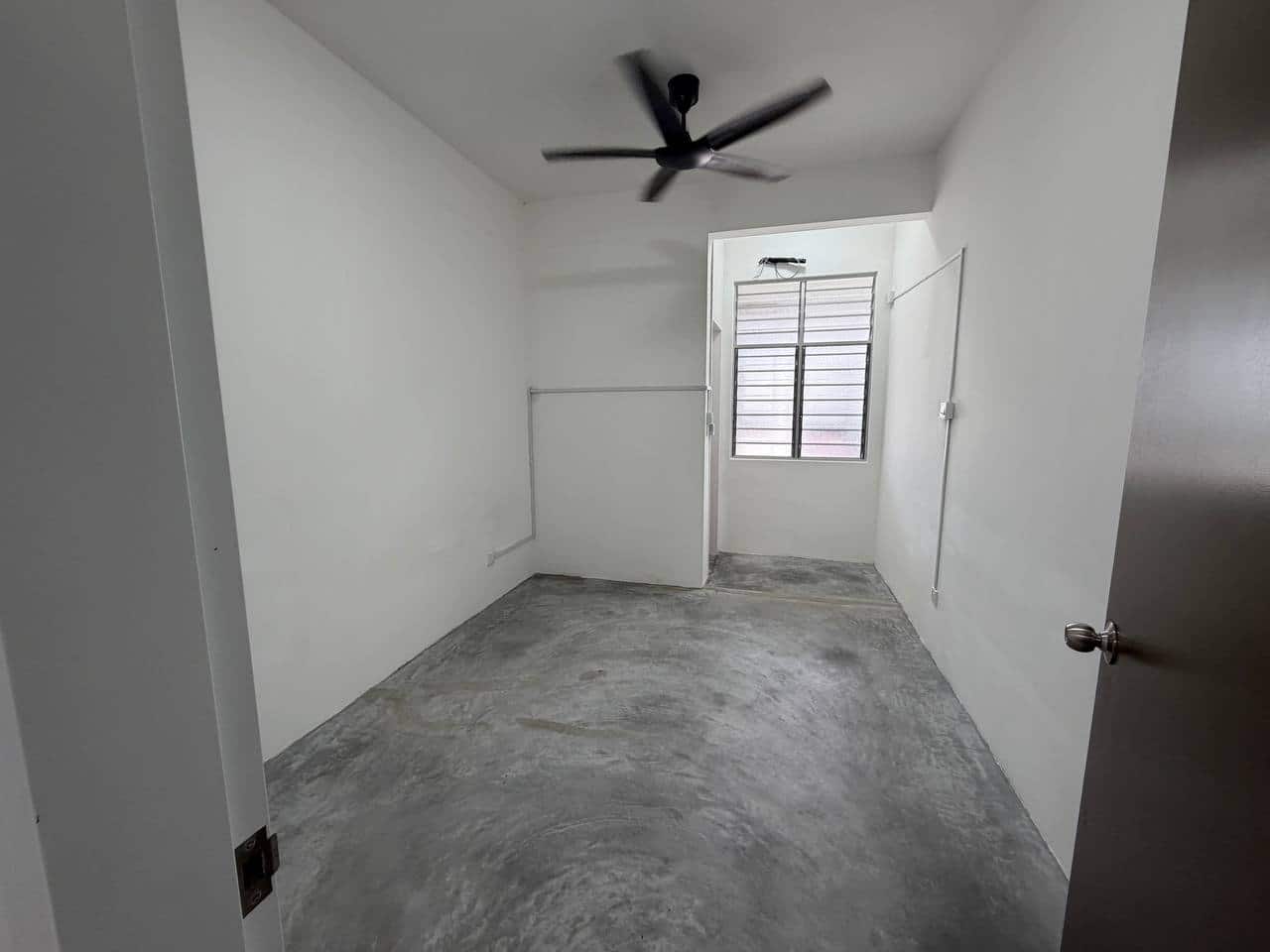 For Rent (CY5929)
🏡 Townhouse @ Rumah Bandar Laman… 5
