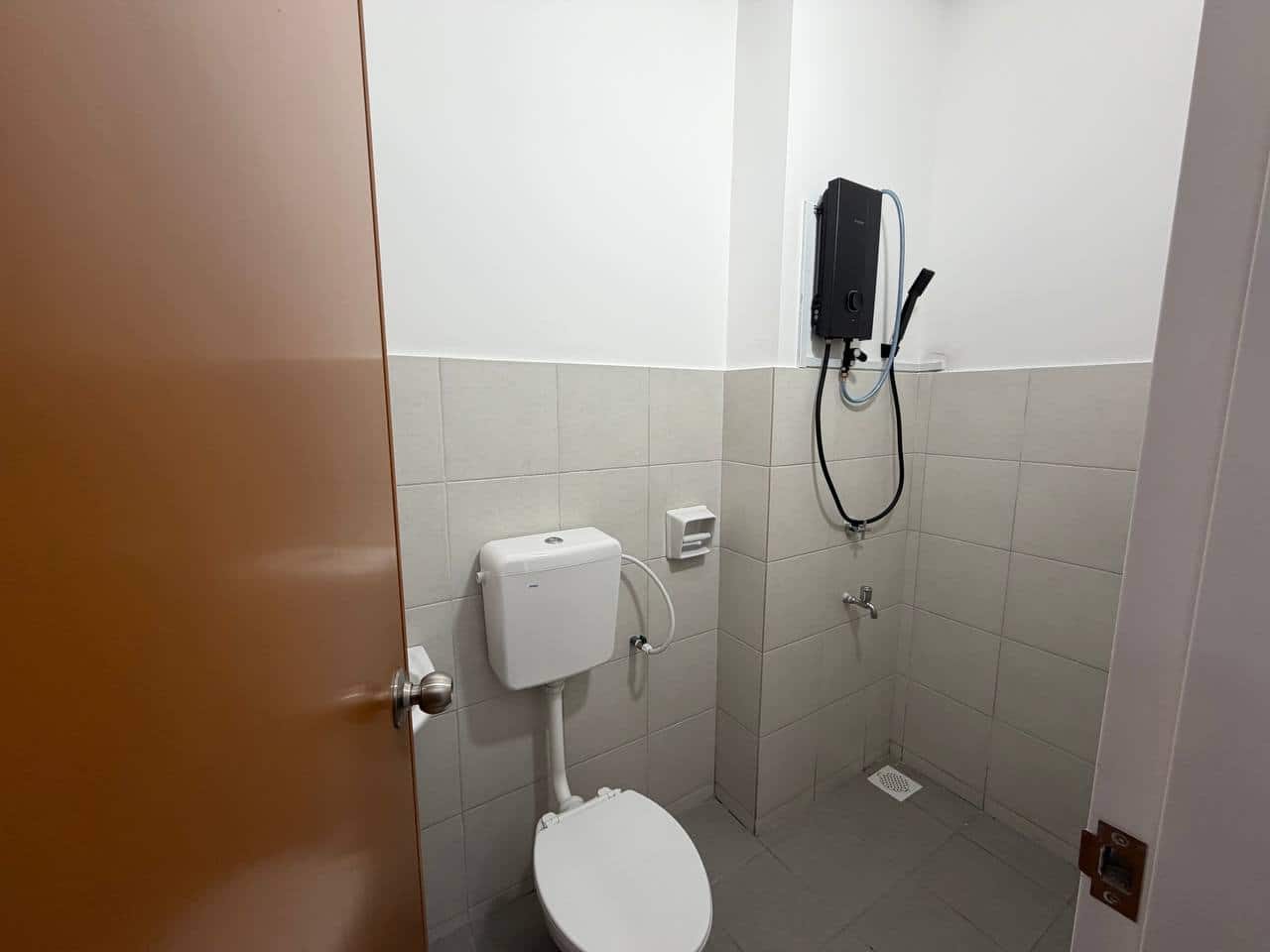 For Rent (CY5929)
🏡 Townhouse @ Rumah Bandar Laman… 8