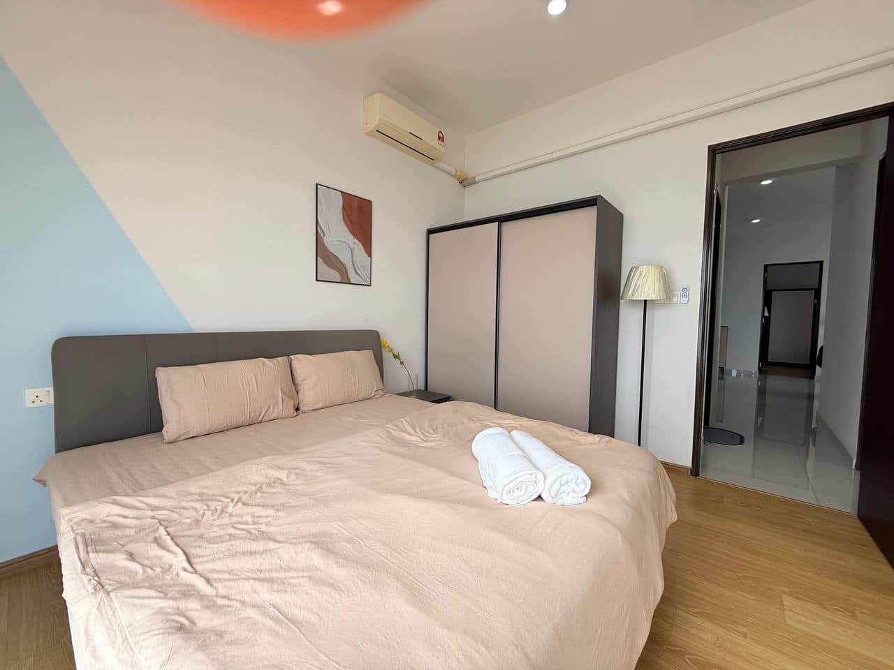 For Rent （JQ8572）
Kingsbay Country Garden 
📍Danga … 5