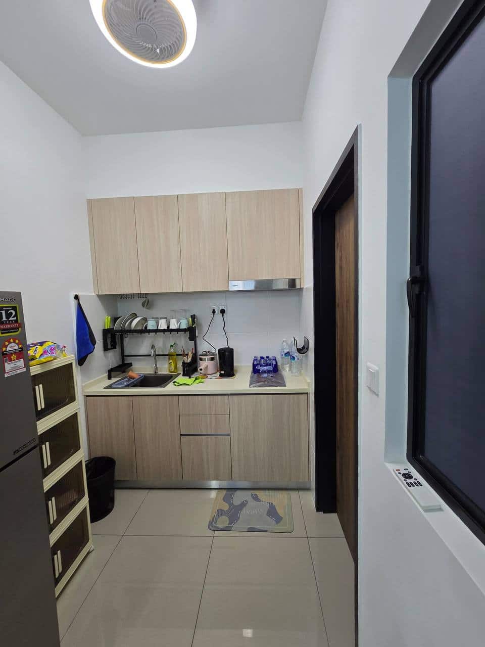 For Rent （JQ8572）

*Veranda Residence Near CIQ*

U… 6