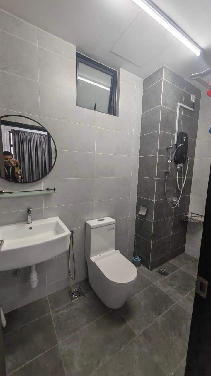 For Rent (BC2858) 

📍 Twin Tower Residences @ Buki…