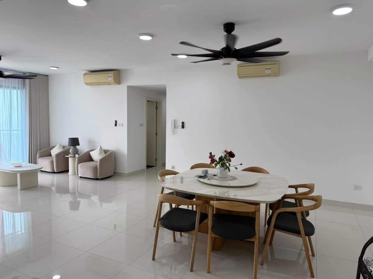 For Rent ( DZ0507 ) 

Teega Residence Tower B

Hig… 9