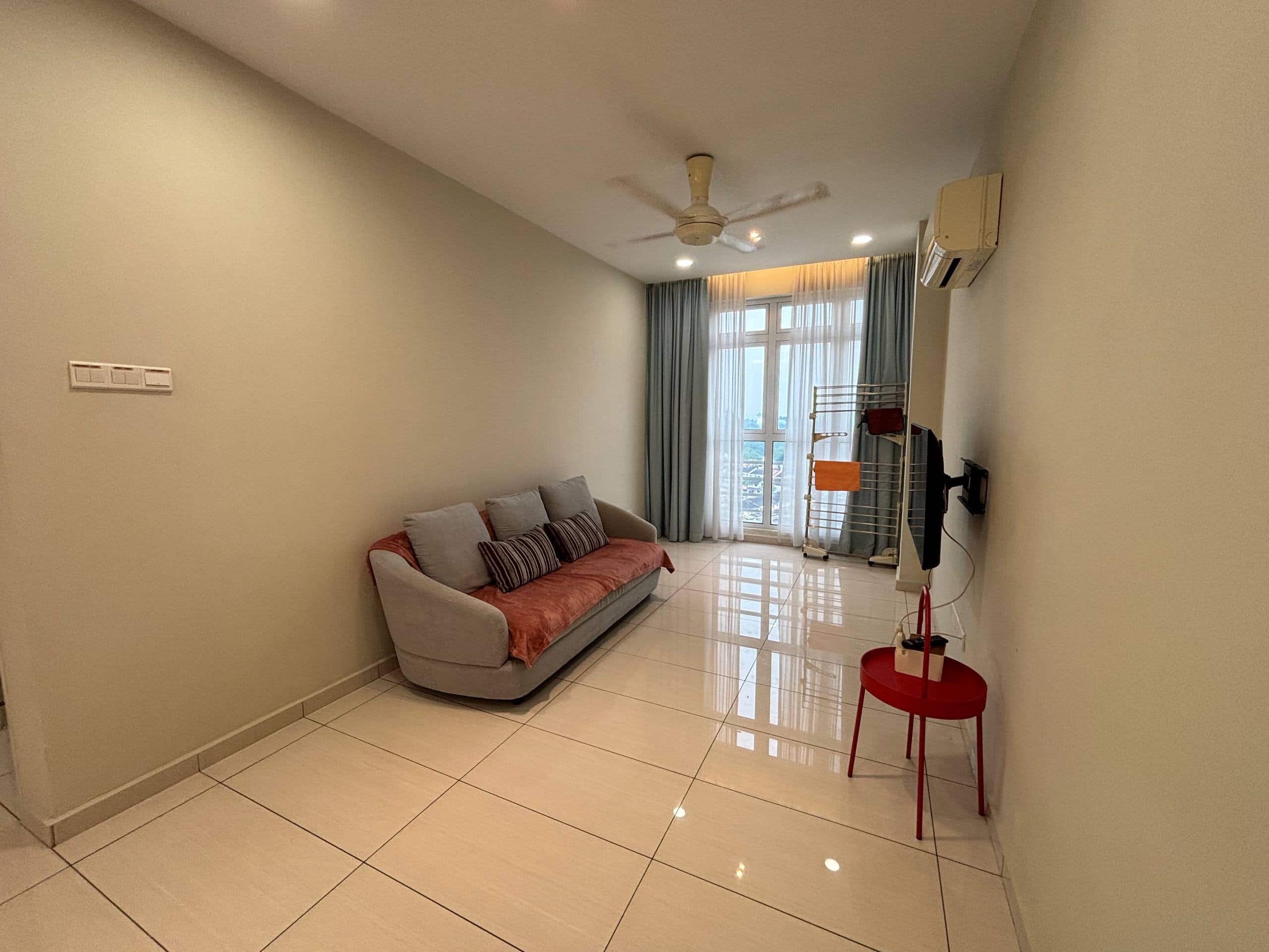 Rental Price Drop to RM1,700❗️❗️
For Rent｜Lagenda …