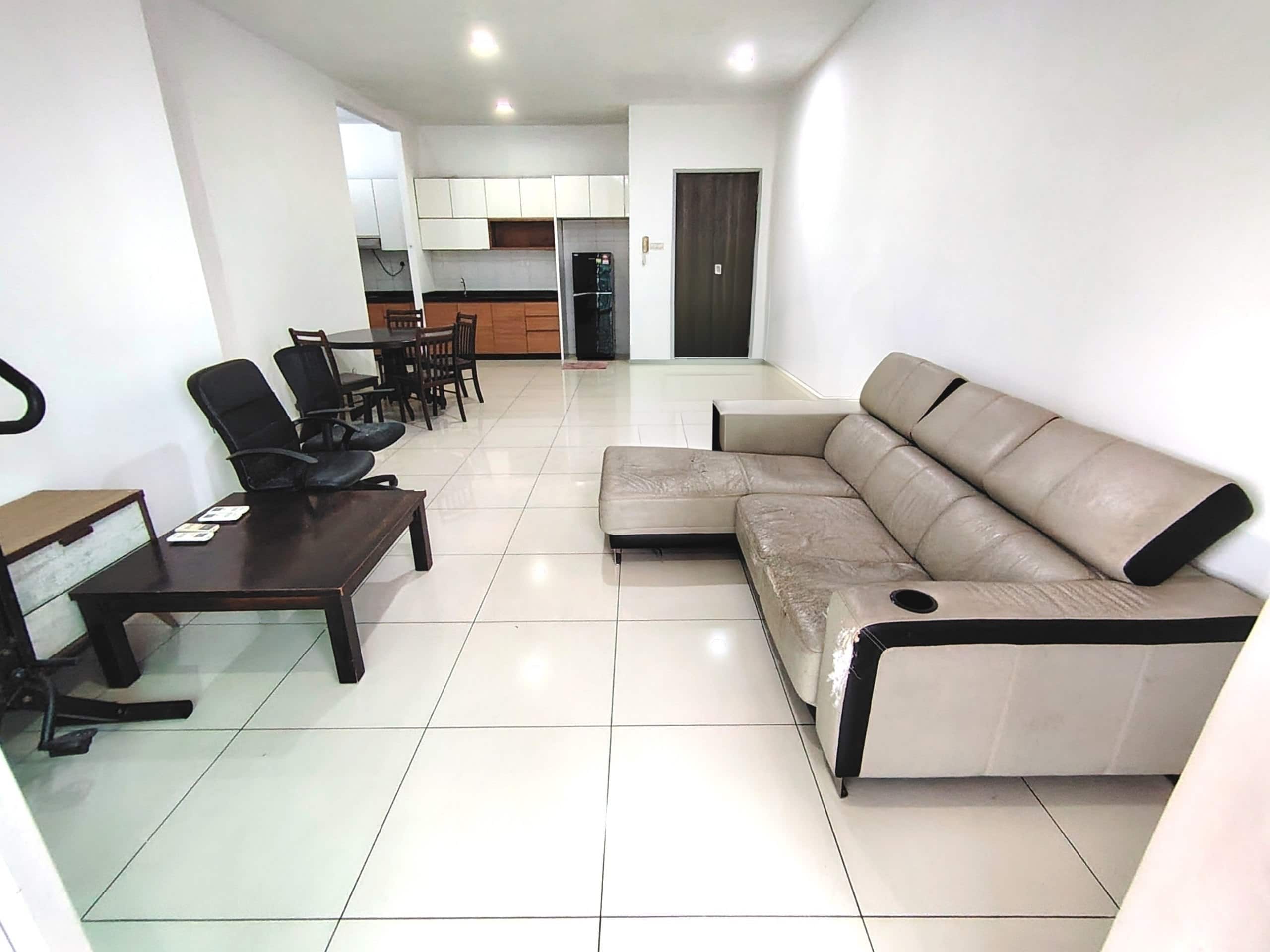 Condominium Tanjung Puteri 7