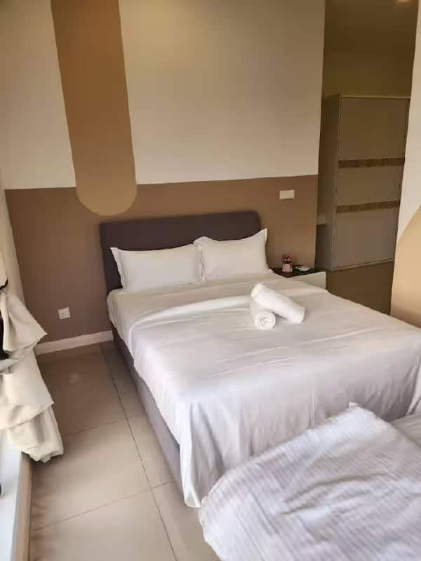 Service Apartment D'Pristine Medini 8