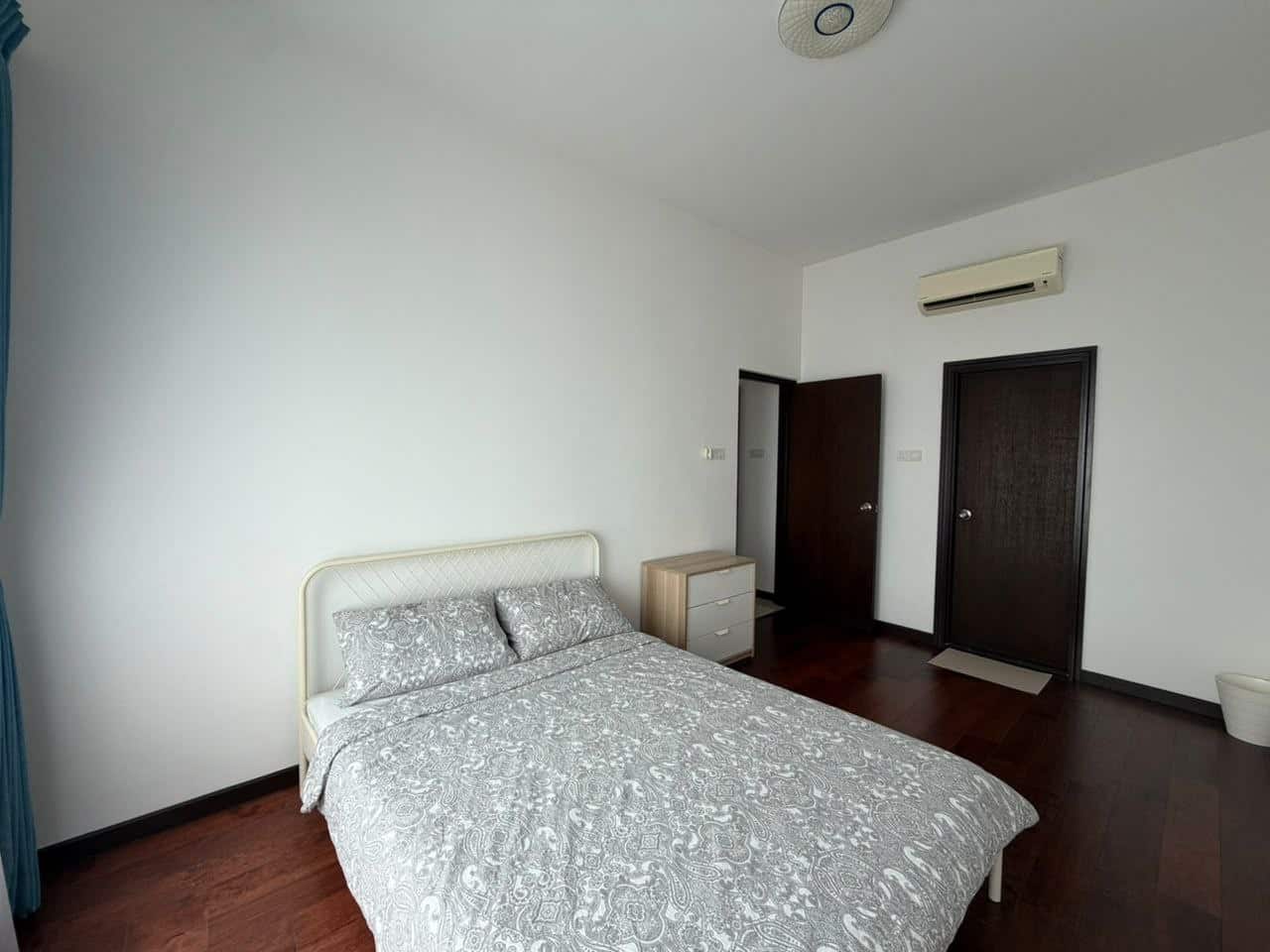 Condominium Molek Regency 5